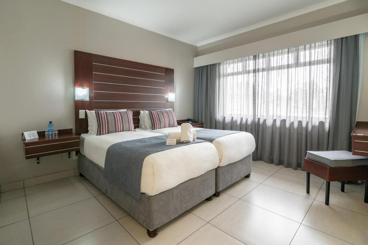 Hotel Savoy And Conference Centre Mthatha Eksteriør bilde